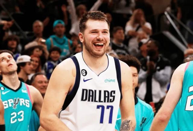 开云登录入口-近5场第3次50+！东契奇无法阻挡正重新成为MVP大热