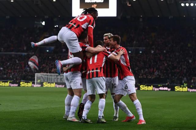 三后卫再成避难所，米兰踢出孔塞桑时代最佳一战